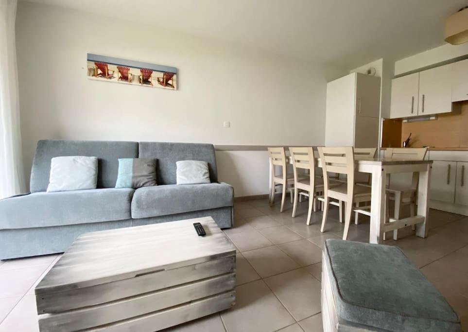 Les Planches , Bel Appartement En Bord De Mer Bénodet エクステリア 写真